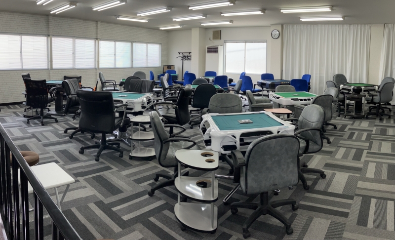 雀荘 マツオカ株式会社の写真1