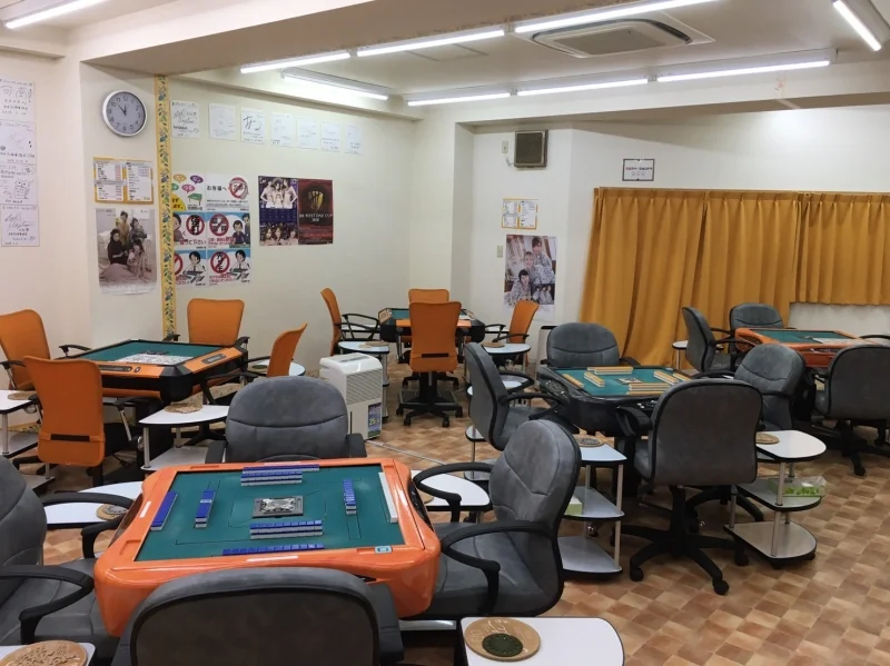 雀荘 まーじゃん　ステーションの求人