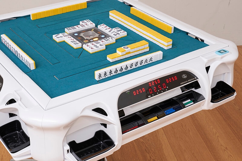 雀荘 麻雀ステップ新宿店の写真1