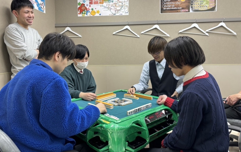 雀荘 マーチャオパール岡山店の求人