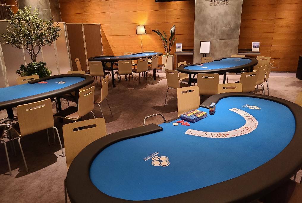 東京dePOKER(銀座) 店内